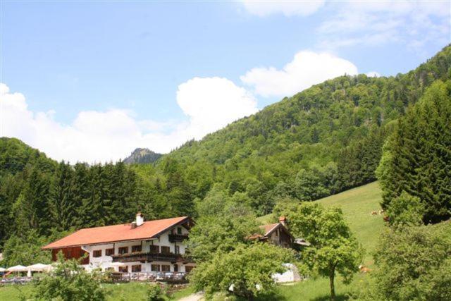 Berggasthof Butzn Wirt Ruhpolding